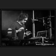 HR_D75_0567
