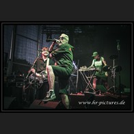 20250705_Eastside_CatRapesDog_36