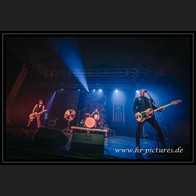 20251115_CHF_ThenComesSilence_018