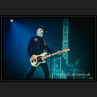 20251115_CHF_ThenComesSilence_026