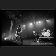 20251115_CHF_ThenComesSilence_032